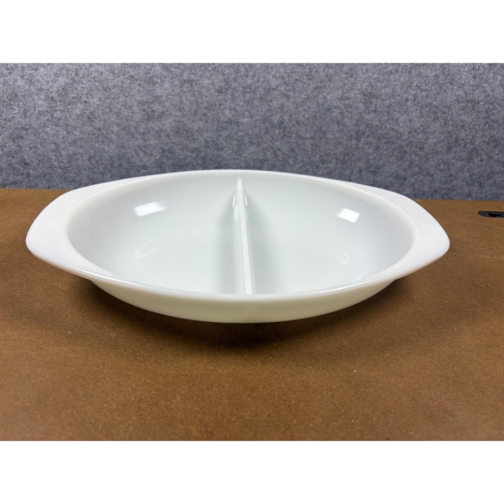 Vintage Pyrex 1063 White Milk Glass Divided Serving Dish 1.5 QT Oval Casserole